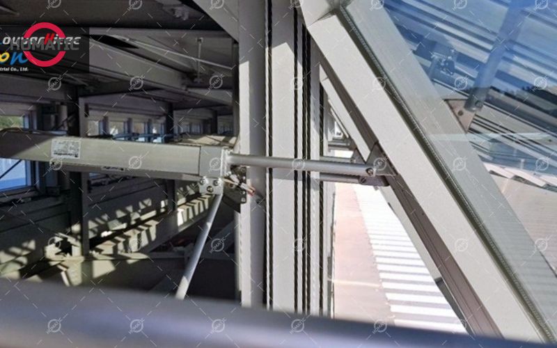 cửa bù khí tự động